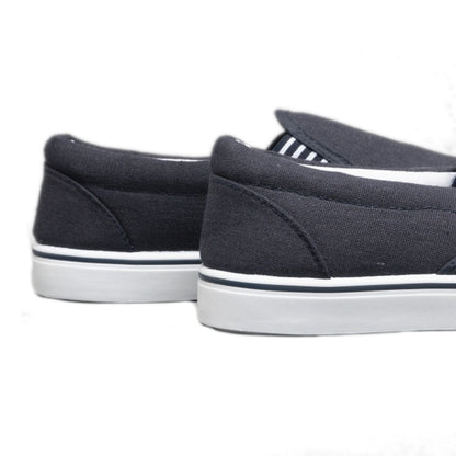 Navy Blue - Close up - Dek Boys Gusset Casual Canvas Yachting Shoes