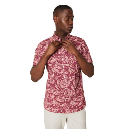 Magenta - Front - Maine Mens Leaf Print Short-Sleeved Shirt