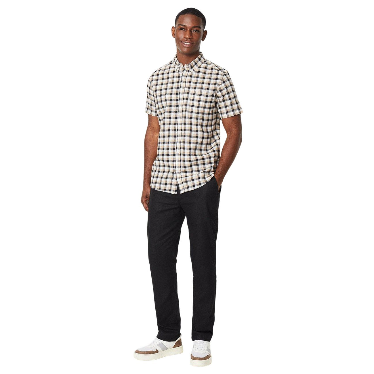 Black - Side - Maine Mens Box Check Short-Sleeved Shirt