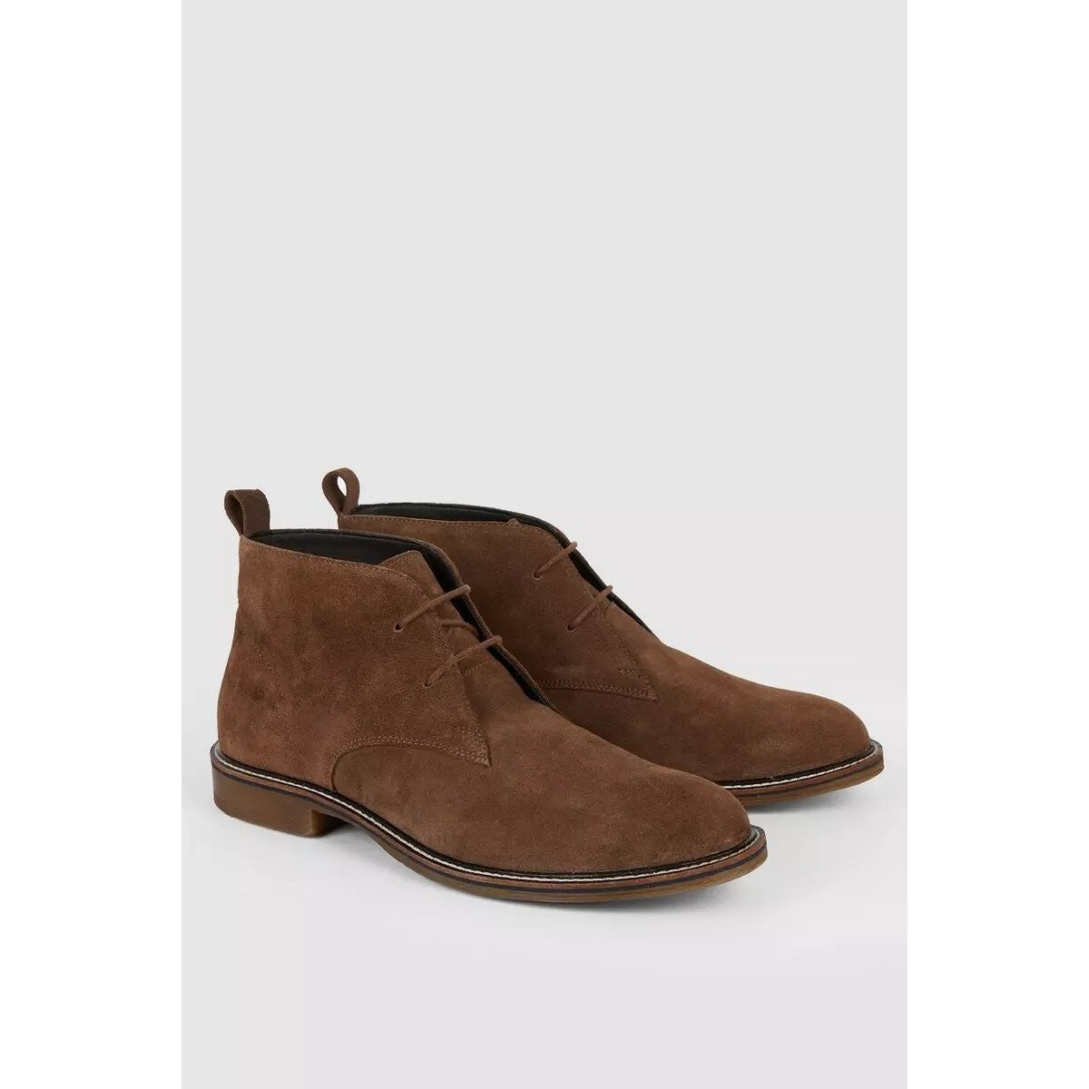 Brown - Back - Mantaray Mens Heritage Suede Chukka Boots