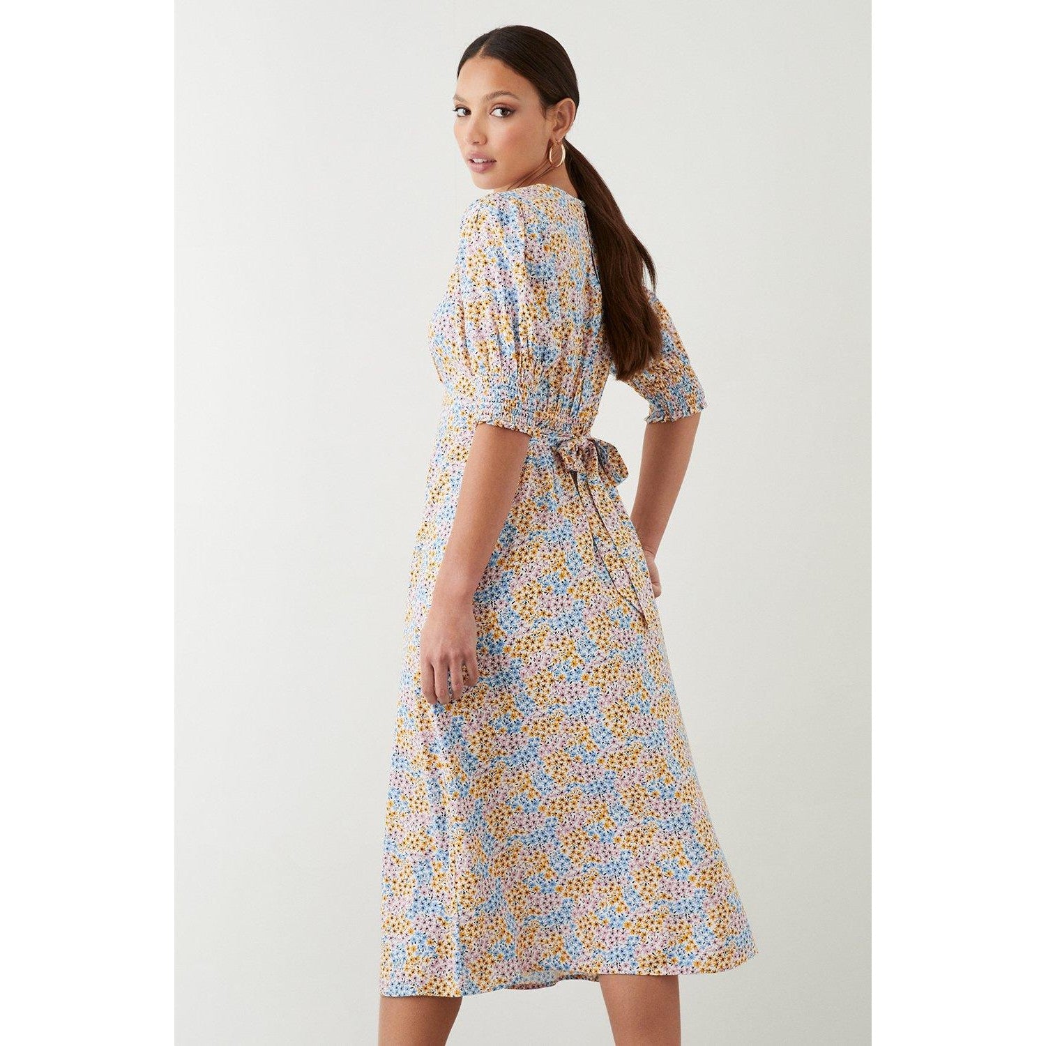 Multicoloured - Back - Dorothy Perkins Womens-Ladies Ditsy Print Shirred Cuff Midi Dress