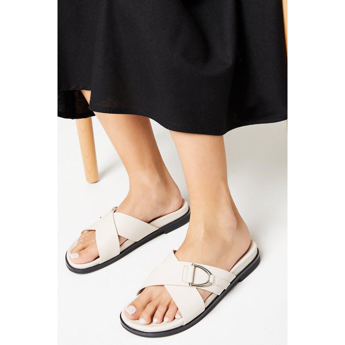 Beige - Front - Faith Womens-Ladies Mara Metal Detail Sandals