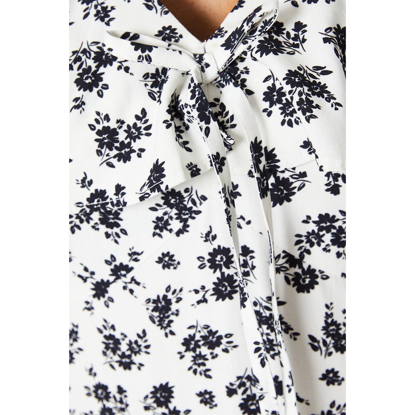 Monochrome - Side - Dorothy Perkins Womens-Ladies Floral Capped Sleeved Midi Dress