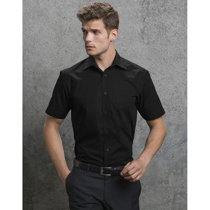 Black - Pack Shot - Russell Collection Mens Short Sleeve Easy Care Oxford Shirt