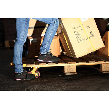 Black - Pack Shot - Amblers Steel FS47 S1-P Trainer - Womens Shoes - Safety Shoes