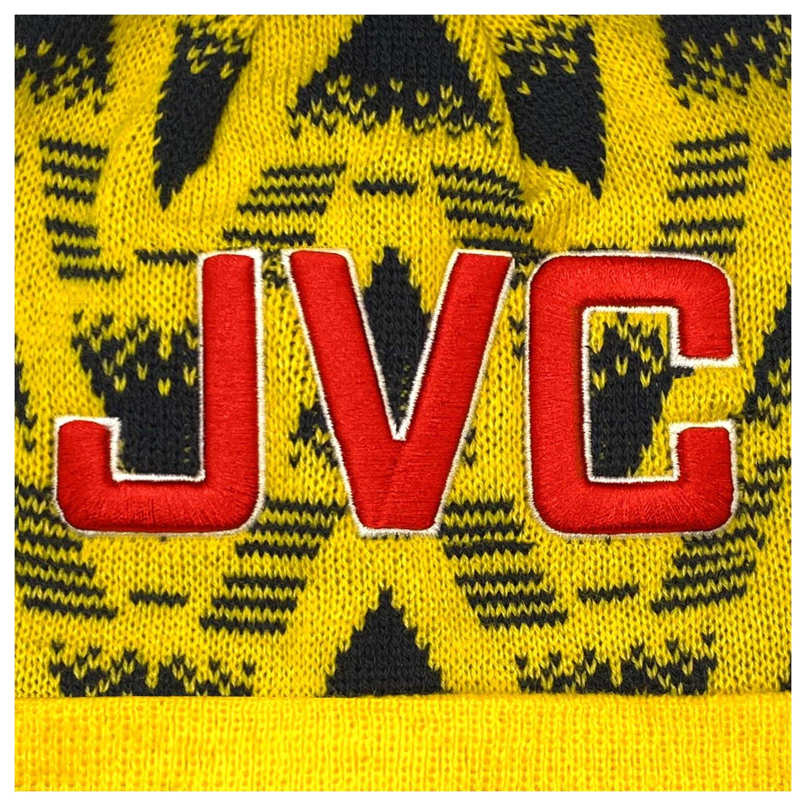 Yellow-Black - Pack Shot - Fan Originals Gunners 1991 Bobble Beanie