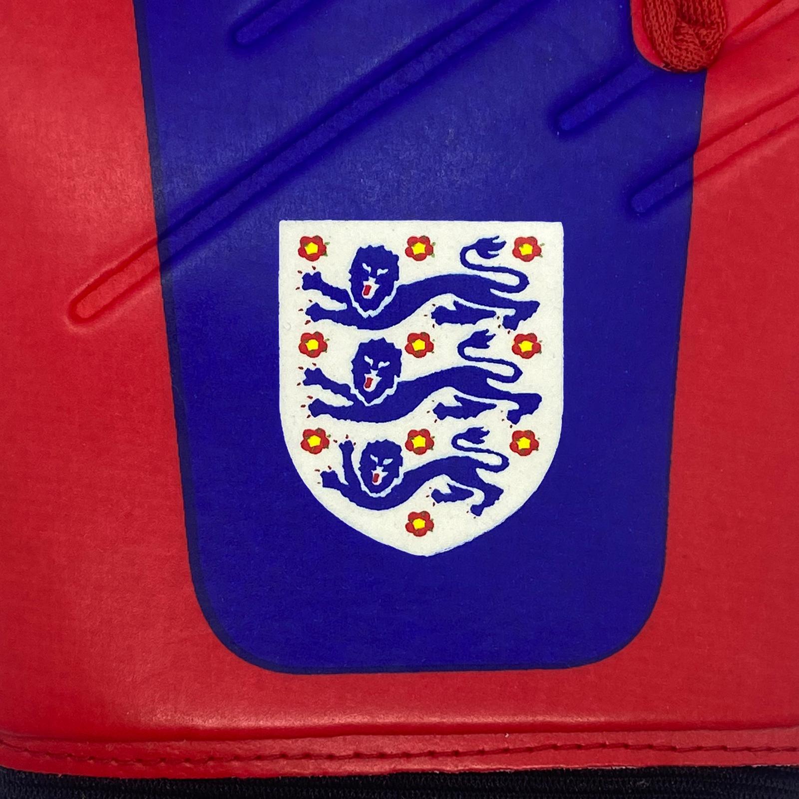 Red-White - Pack Shot - England Football Childrens-Kids Gloves