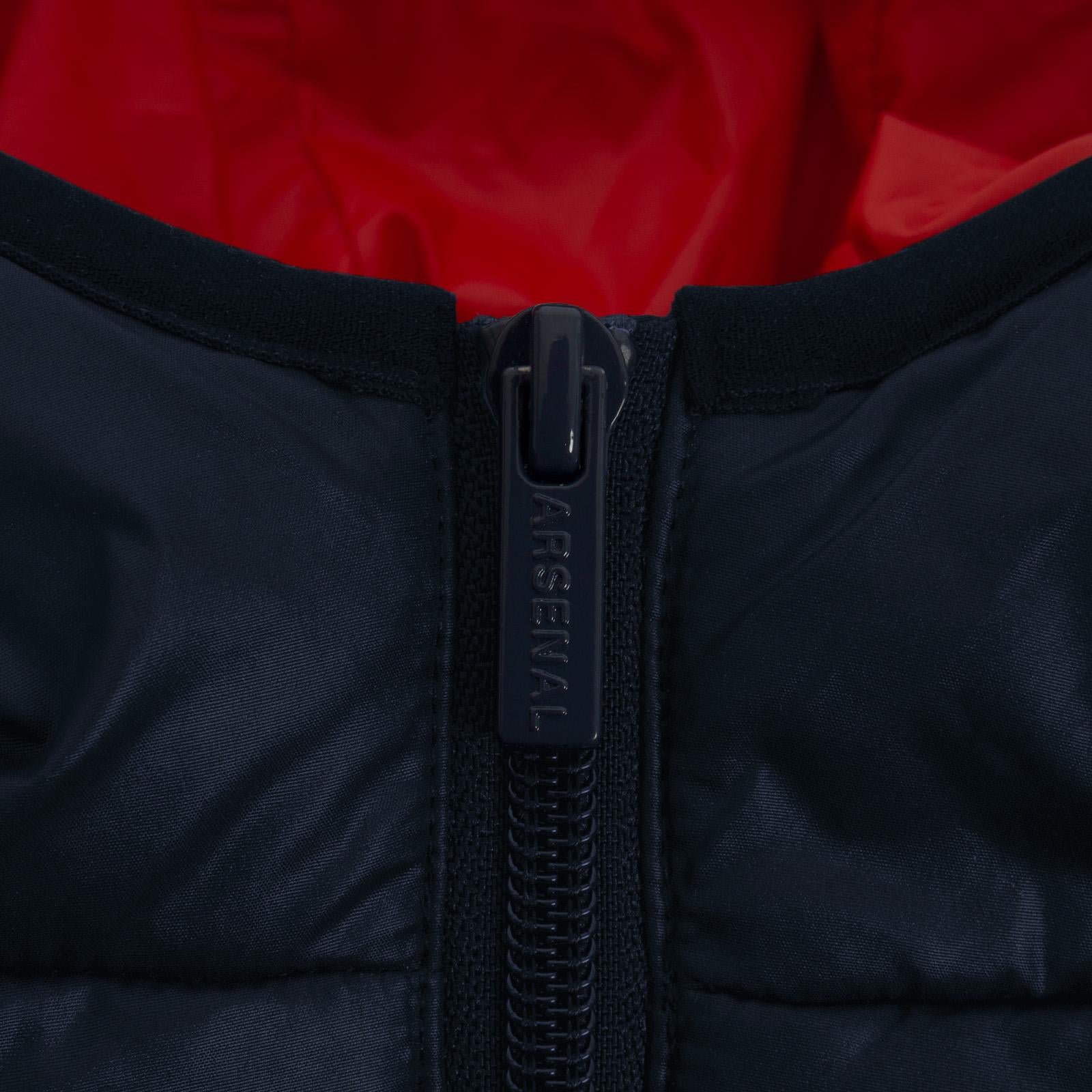 Navy Blue - Close up - Arsenal FC Mens Crest Quilted Jacket
