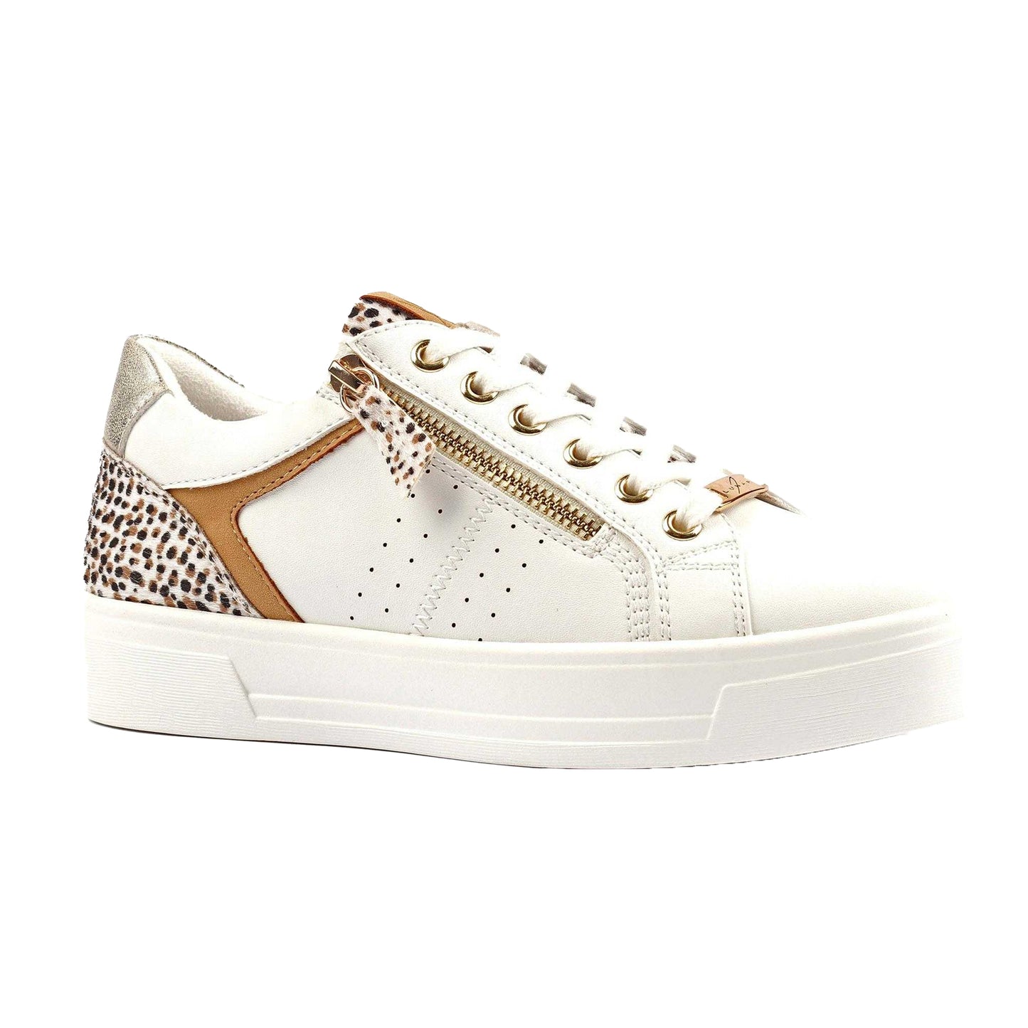 White - Front - Lunar Womens-Ladies Presley Trainers