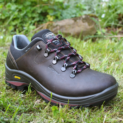 Brown-Black - Close up - Grisport Childrens-Kids Dartmoor GTX Waxy Leather Walking Shoes