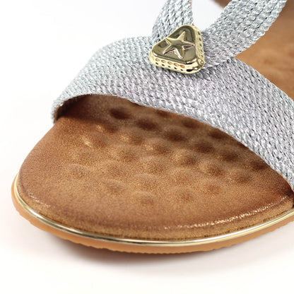 Silver - Close up - Lunar Womens-Ladies Calow Leather Sandals