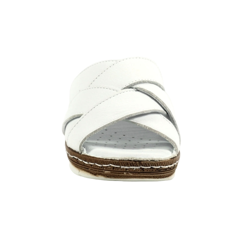 White - Close up - Lunar Womens-Ladies Gwen Leather Sandals