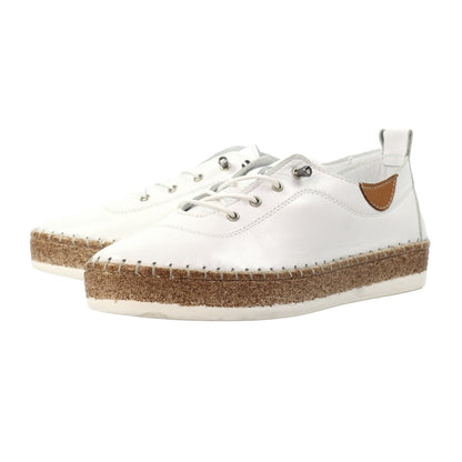 White - Pack Shot - Lunar Womens-Ladies Evie Leather Plimsolls
