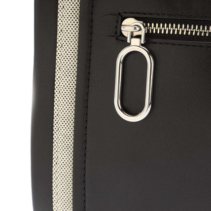 Black - Pack Shot - DKNY Nala Hobo Shoulder Bag