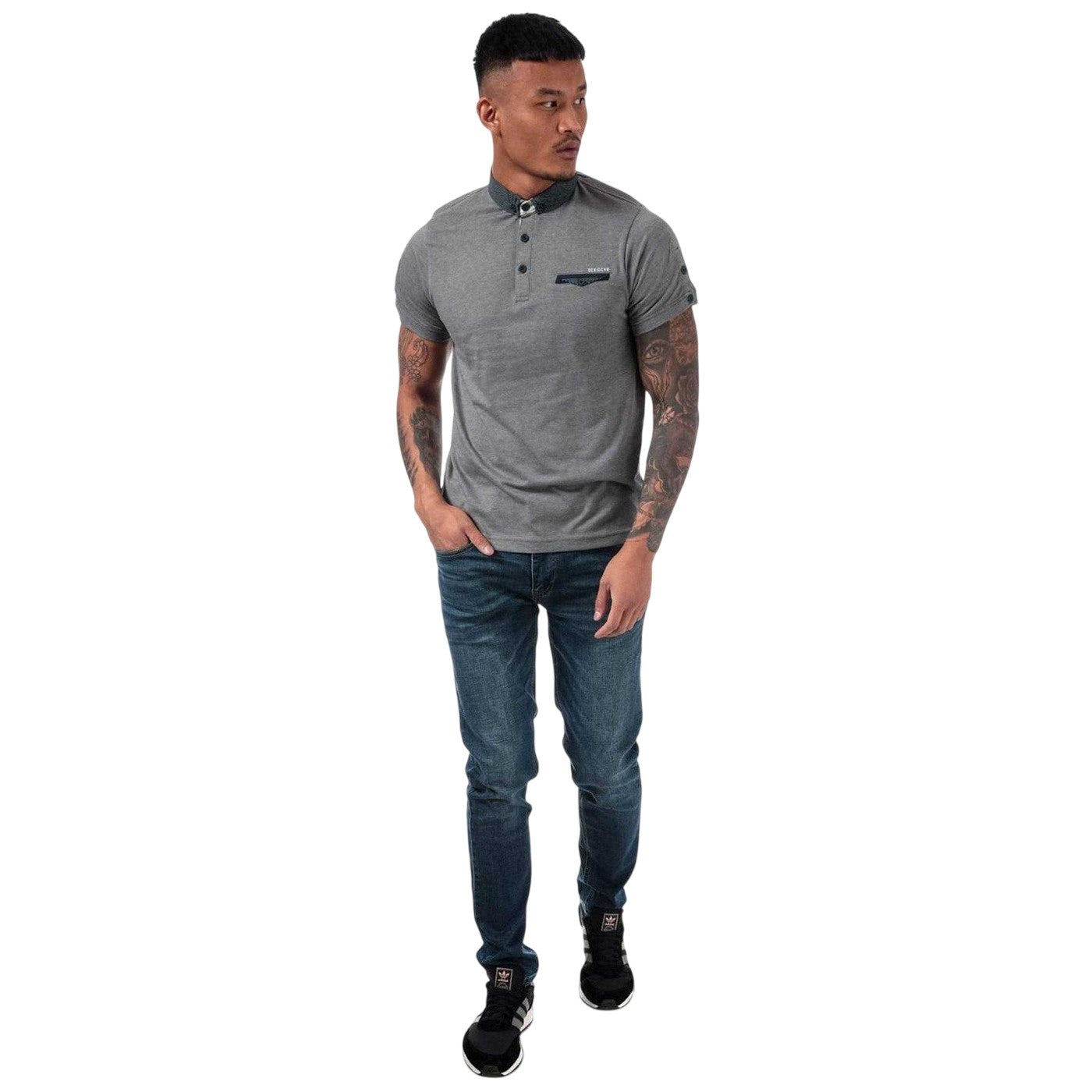 Denim - Pack Shot - Duck and Cover Mens Overbug Denim Tapered Jeans