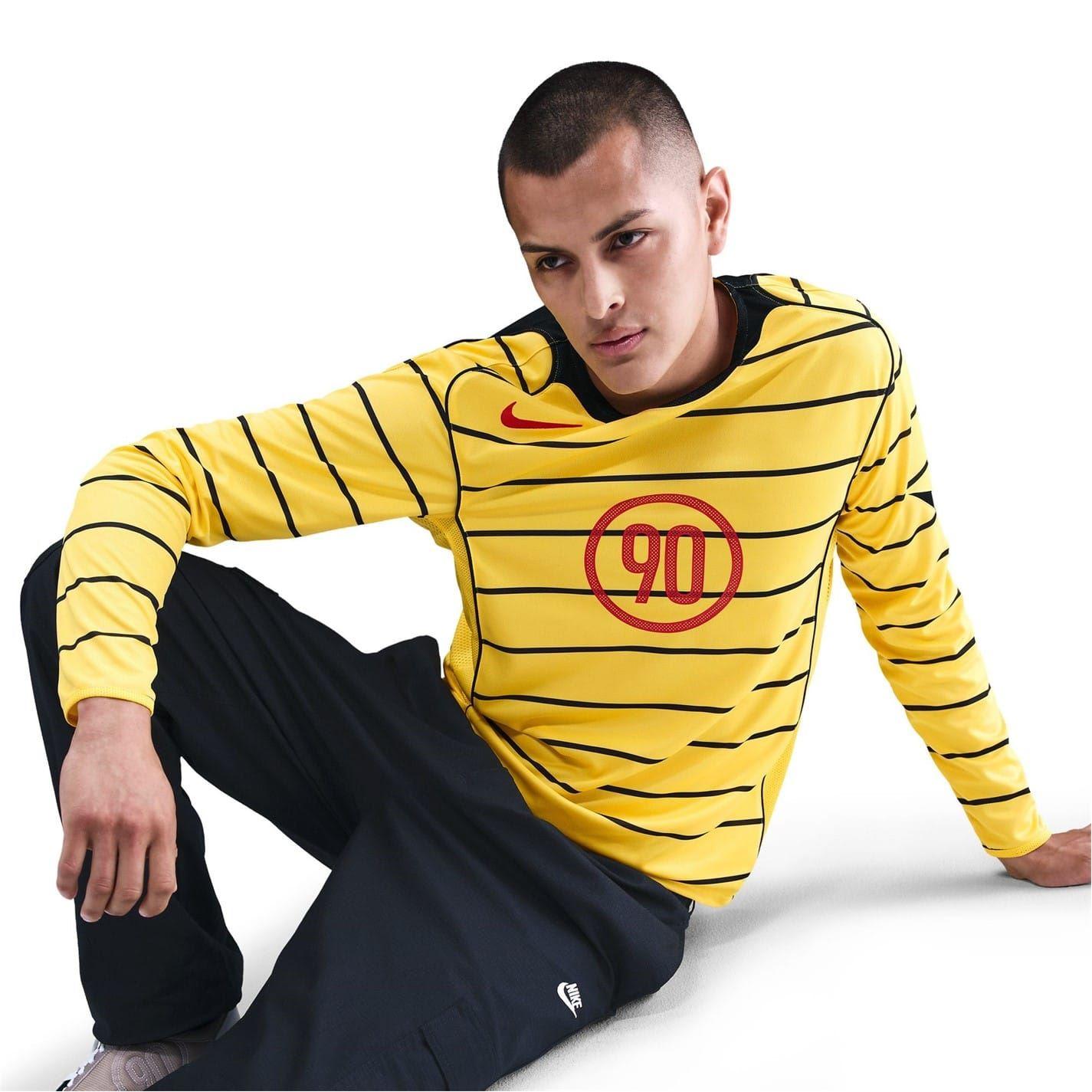 Yellow-Black - Pack Shot - Nike Mens Energy Crew Long-Sleeved Jersey