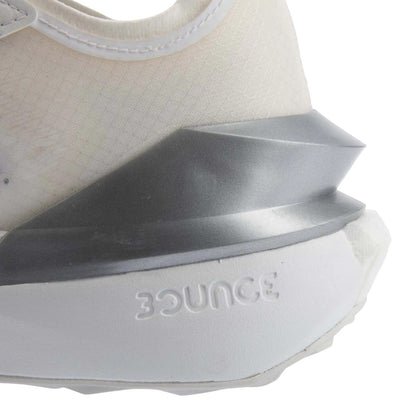 Cloud White-Linen Green - Close up - Adidas Womens-Ladies Avryn Trainers