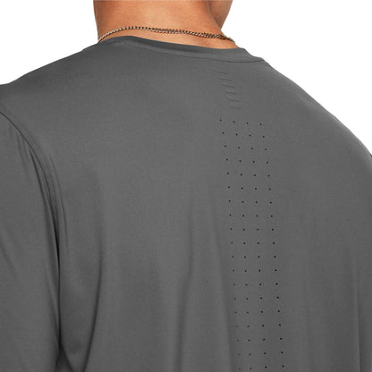 Grey - Side - Under Armour Mens Launch Elite Short-Sleeved T-Shirt