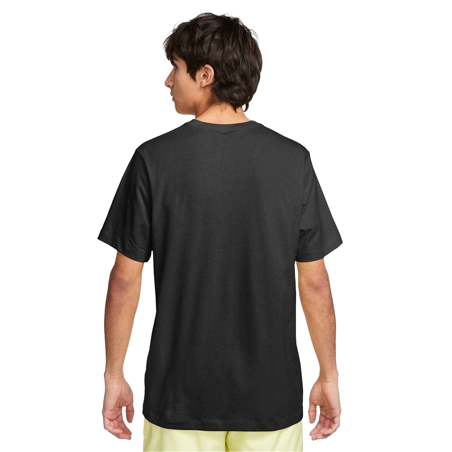 Black - Lifestyle - Nike Mens Club T-Shirt