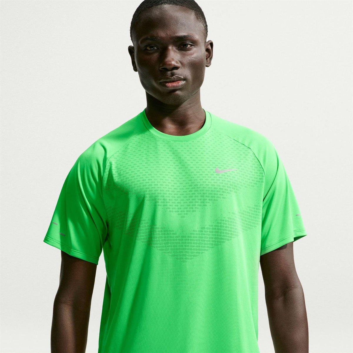 Green-Spark - Front - Nike Mens Stride Running Top