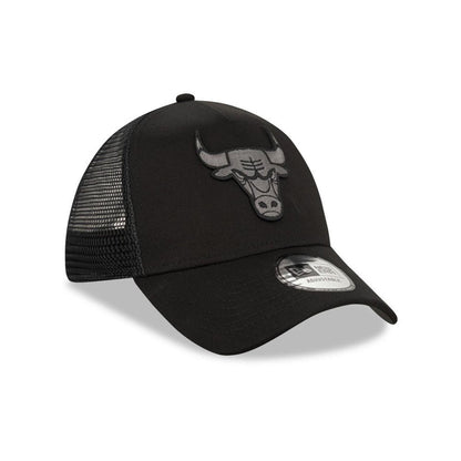Black - Side - New Era 9Forty Chicago Bulls Trucker Cap