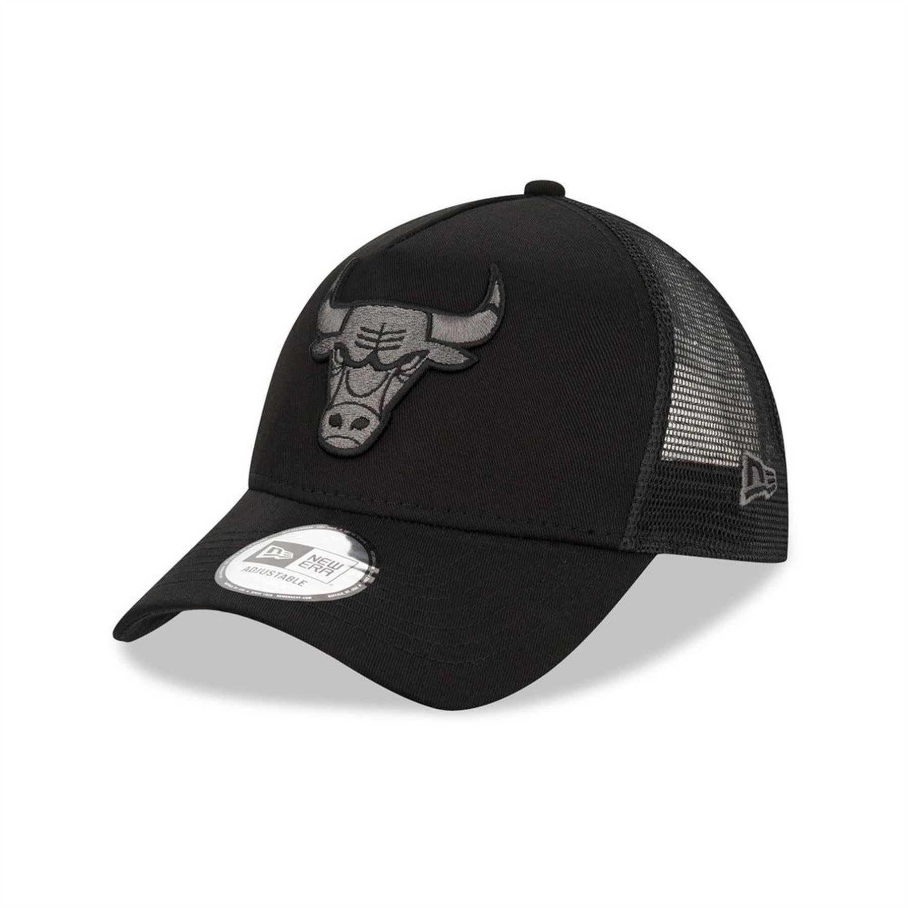 Black - Front - New Era 9Forty Chicago Bulls Trucker Cap