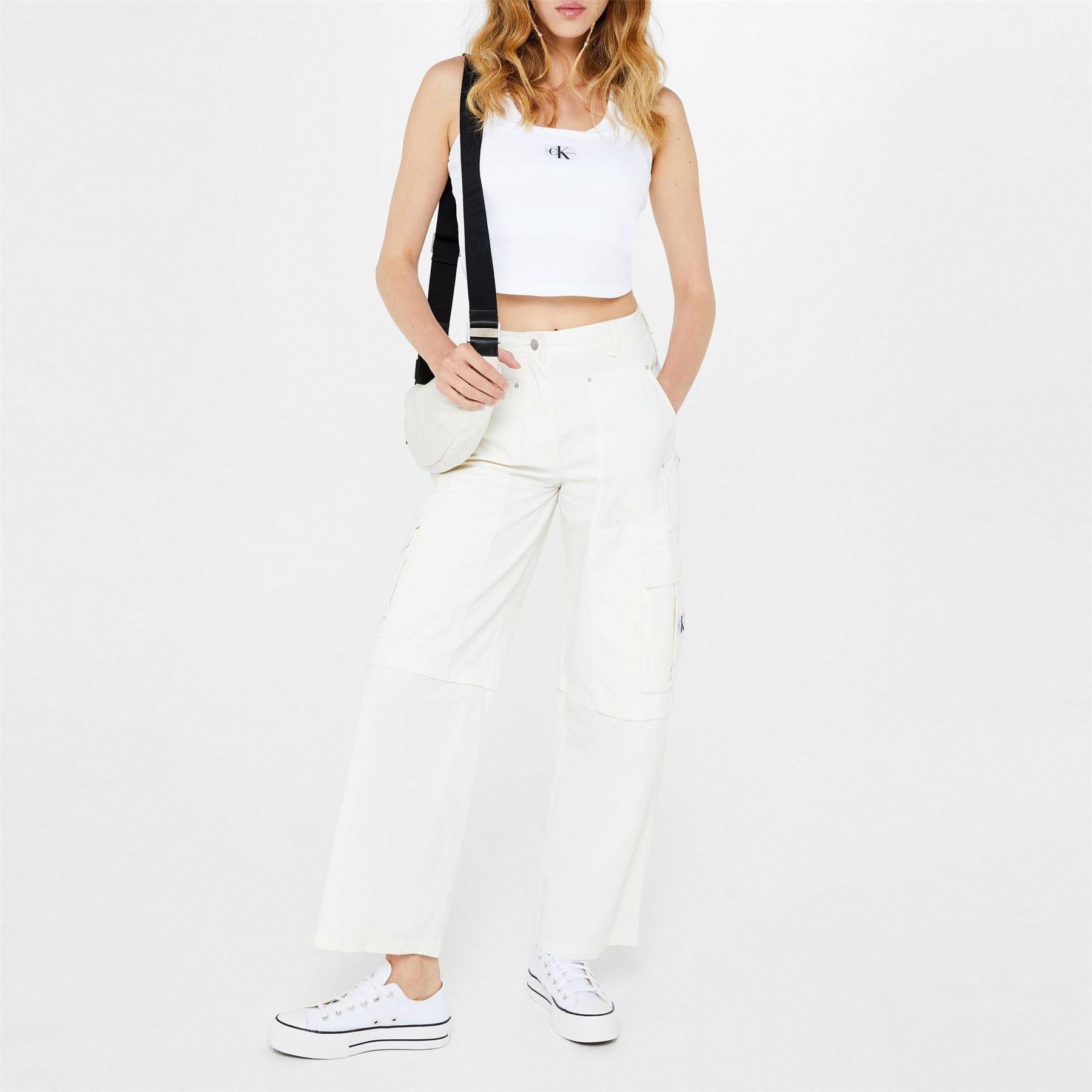 White-Black - Pack Shot - Converse Womens-Ladies Chuck Taylor Canvas Platform Shoes