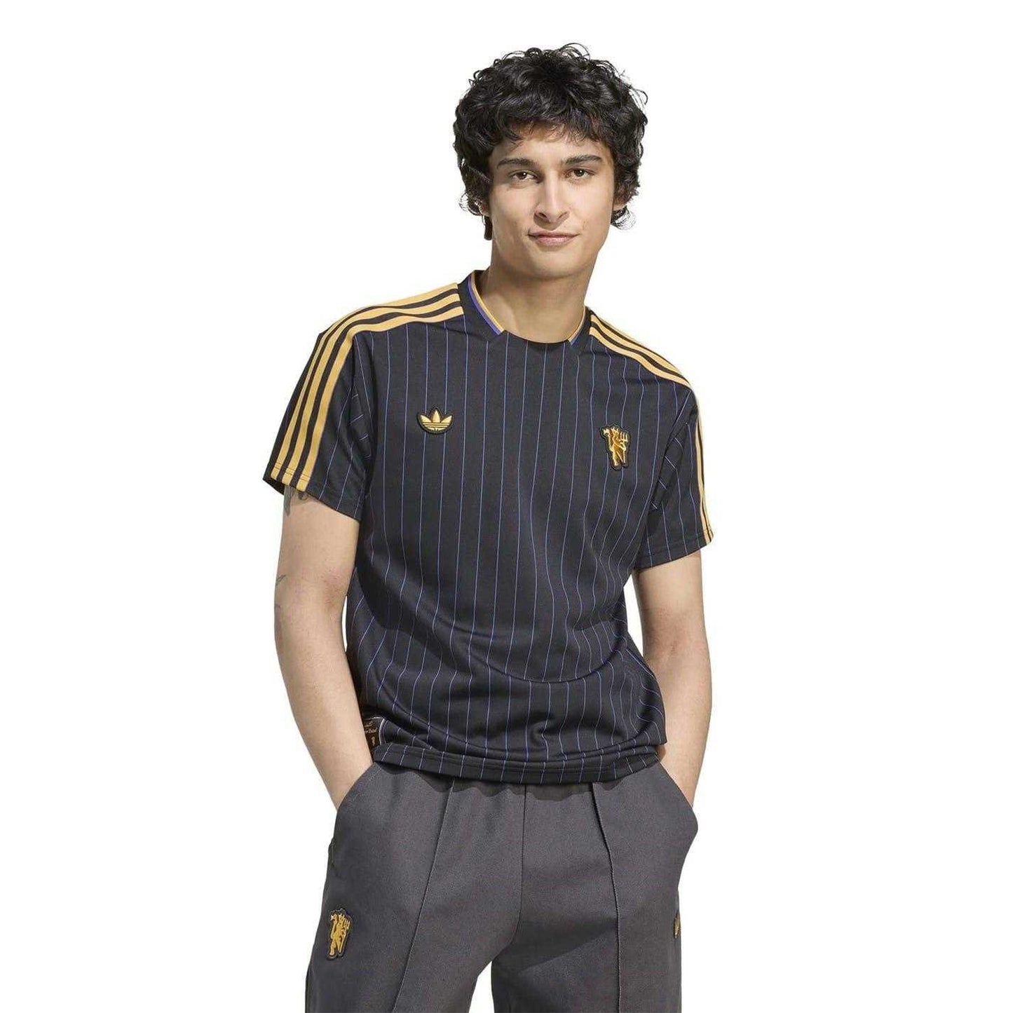 Black - Side - Adidas Unisex Adult Terrace Icons Manchester United FC T-Shirt
