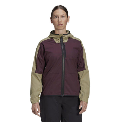 Maroon-Beige - Pack Shot - Five Ten Womens-Ladies Two Tone Windbreaker
