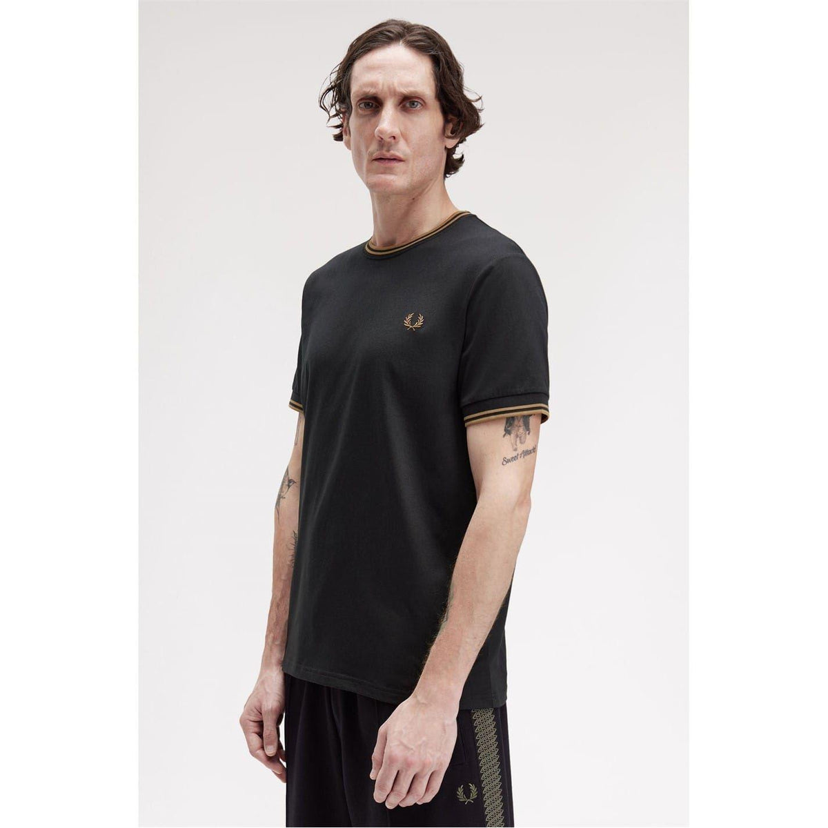 Black-Brown - Pack Shot - Fred Perry Mens Tipped T-Shirt