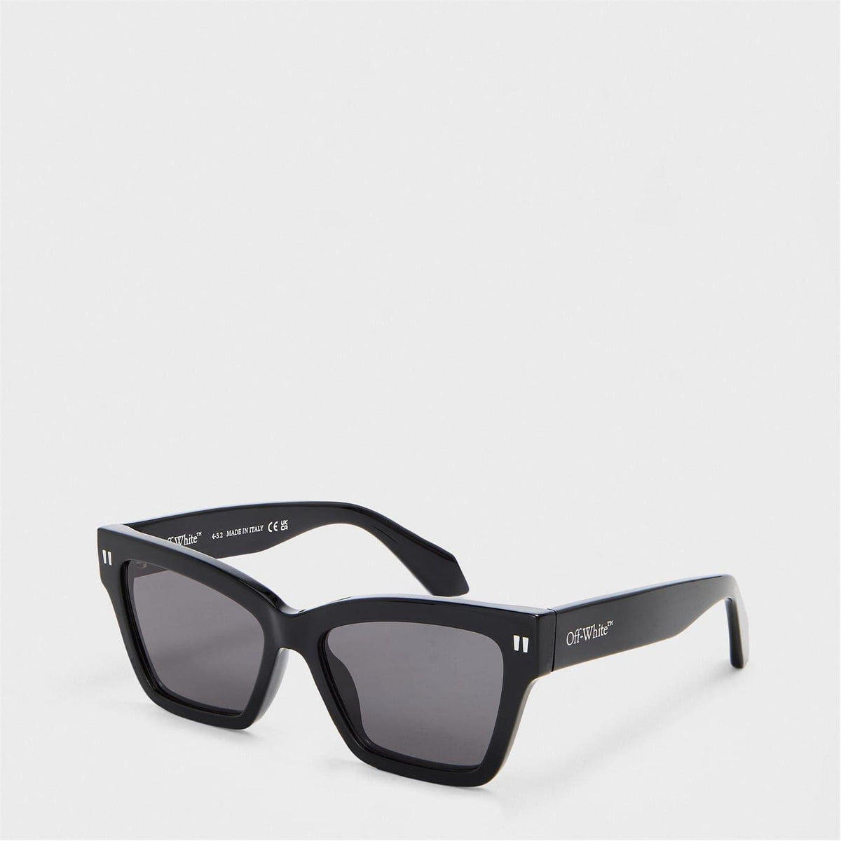 Black-Dark Grey - Front - Off White Unisex Adult Cincinnati Cat Eye Sunglasses