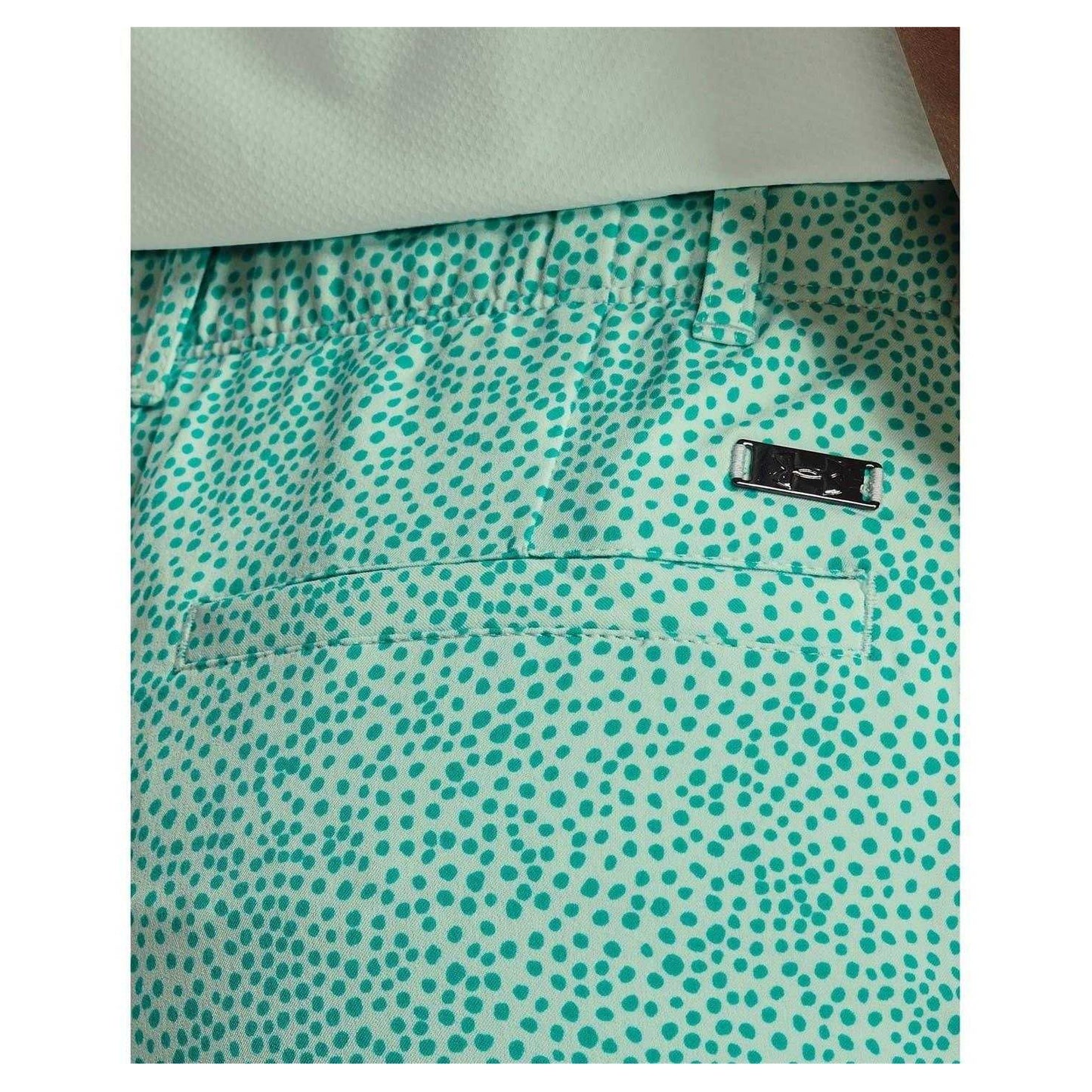 Green - Side - Under Armour Womens-Ladies Lightweight Golf Shorts