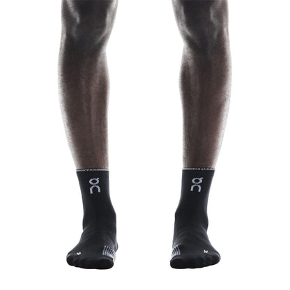 Black - Lifestyle - On Running Unisex Adult Quarter Socks