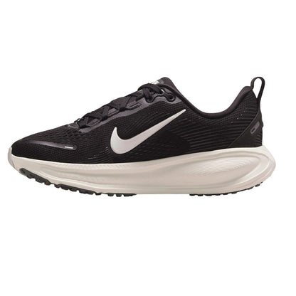 Black-White - Side - Nike Childrens-Kids Vomero 18 Trainers