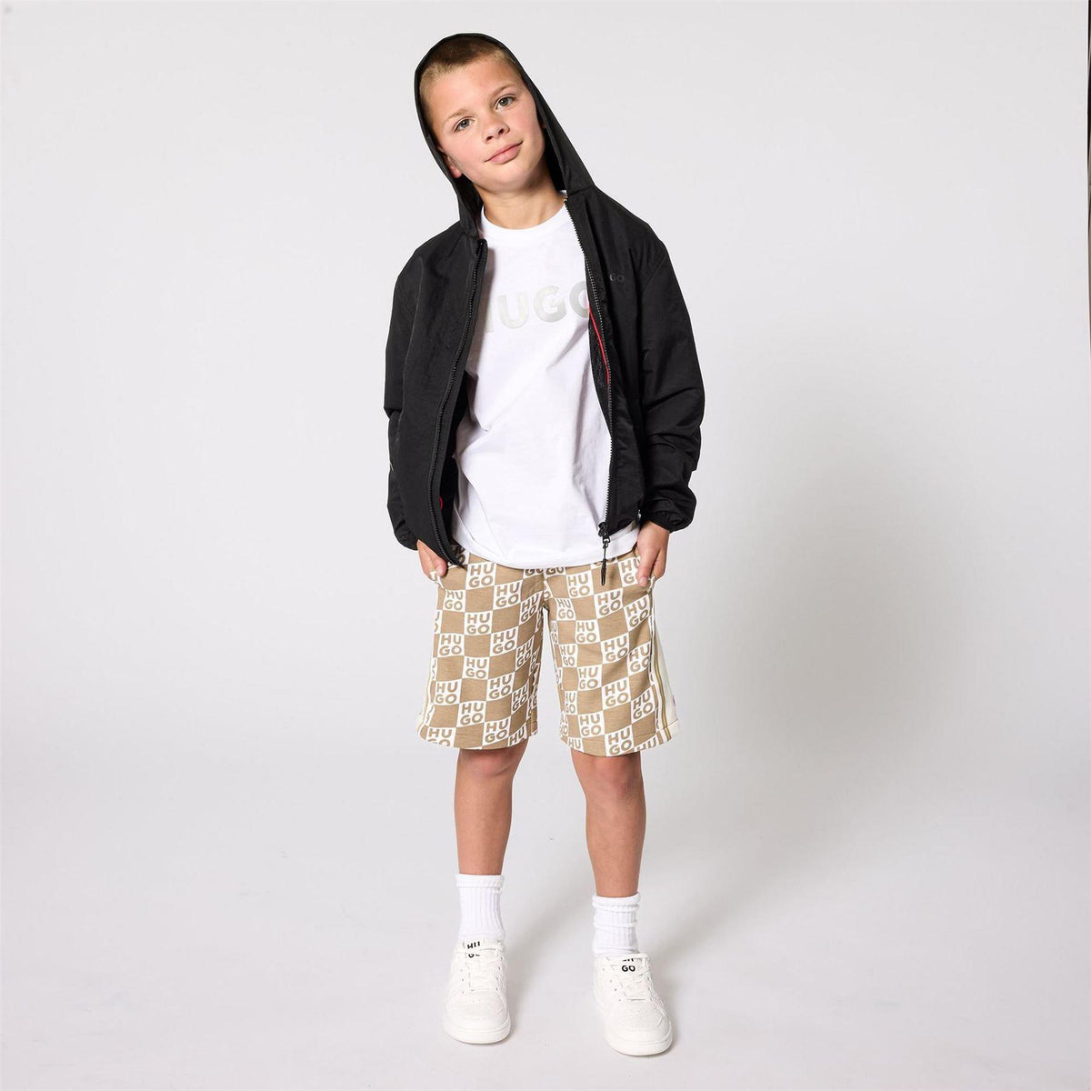 White - Lifestyle - Hugo Childrens-Kids Logo T-Shirt