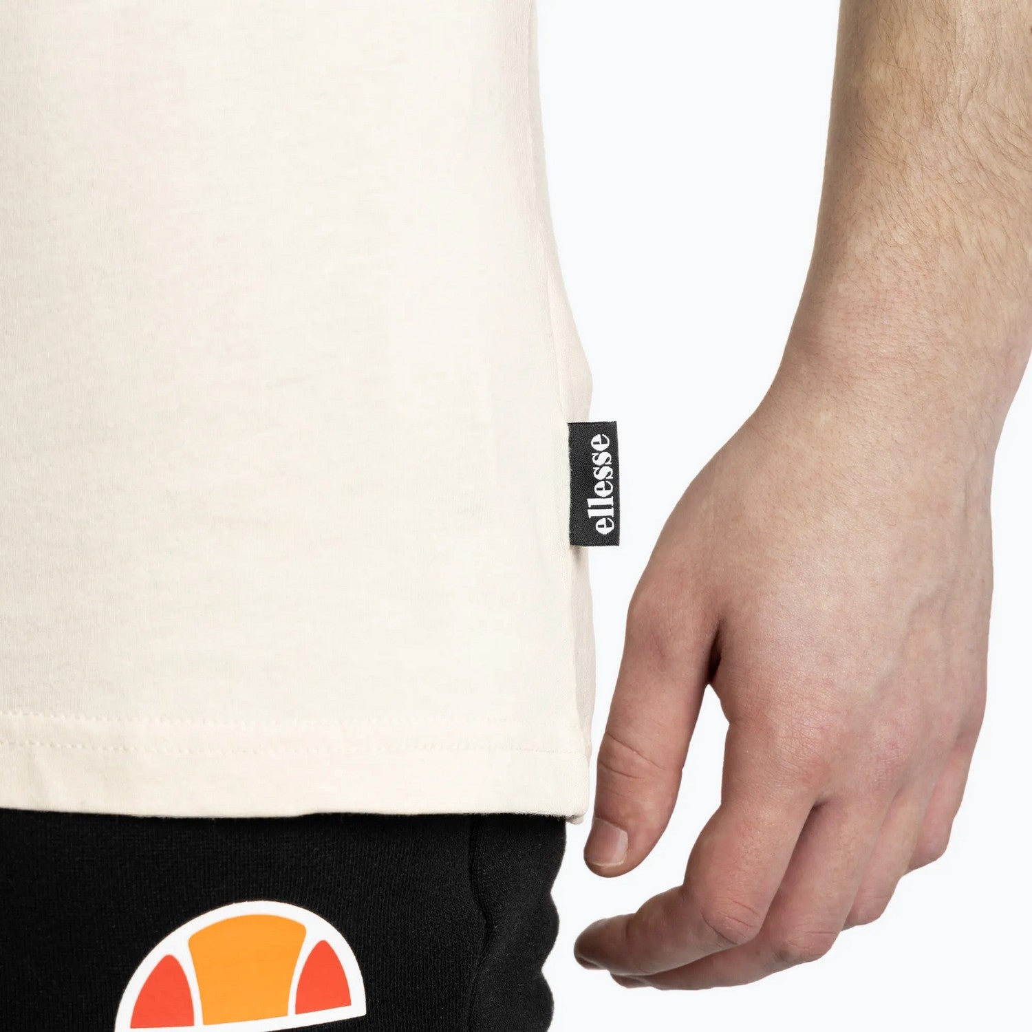 Off White - Lifestyle - Ellesse Mens Caserio T-Shirt