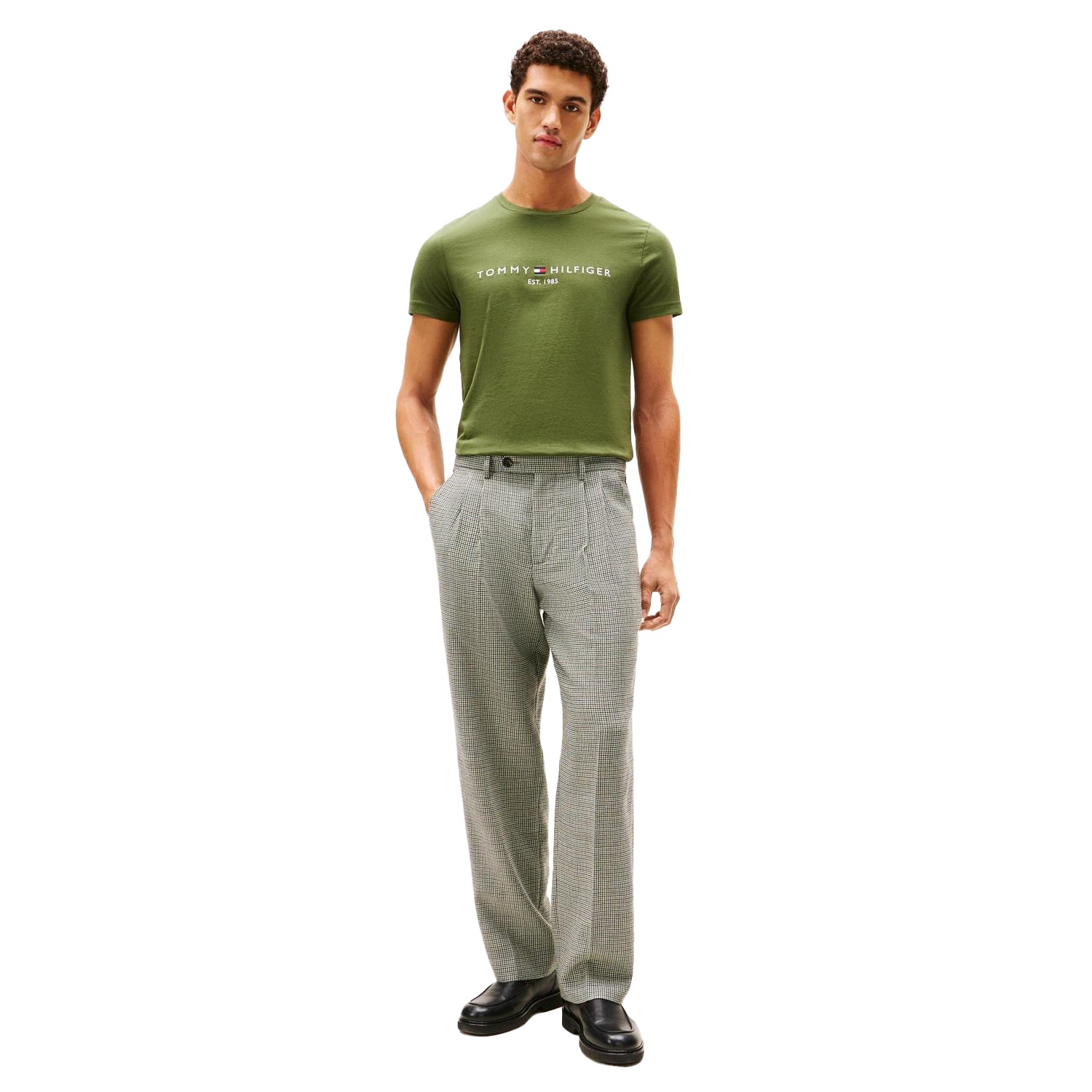 Mountain-Pine - Lifestyle - Tommy Hilfiger Mens Embroidered Logo Crew Neck T-Shirt
