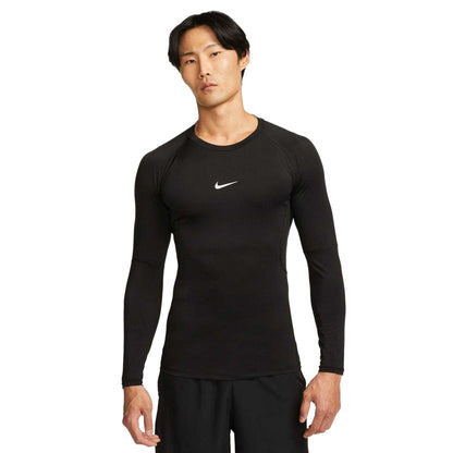 Black - Pack Shot - Nike Mens Pro Core Long-Sleeved T-Shirt