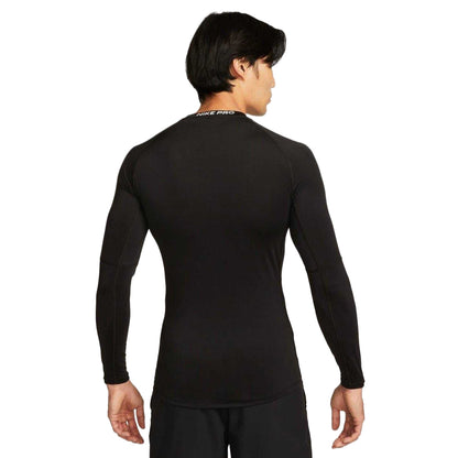 Black - Close up - Nike Mens Pro Core Long-Sleeved T-Shirt