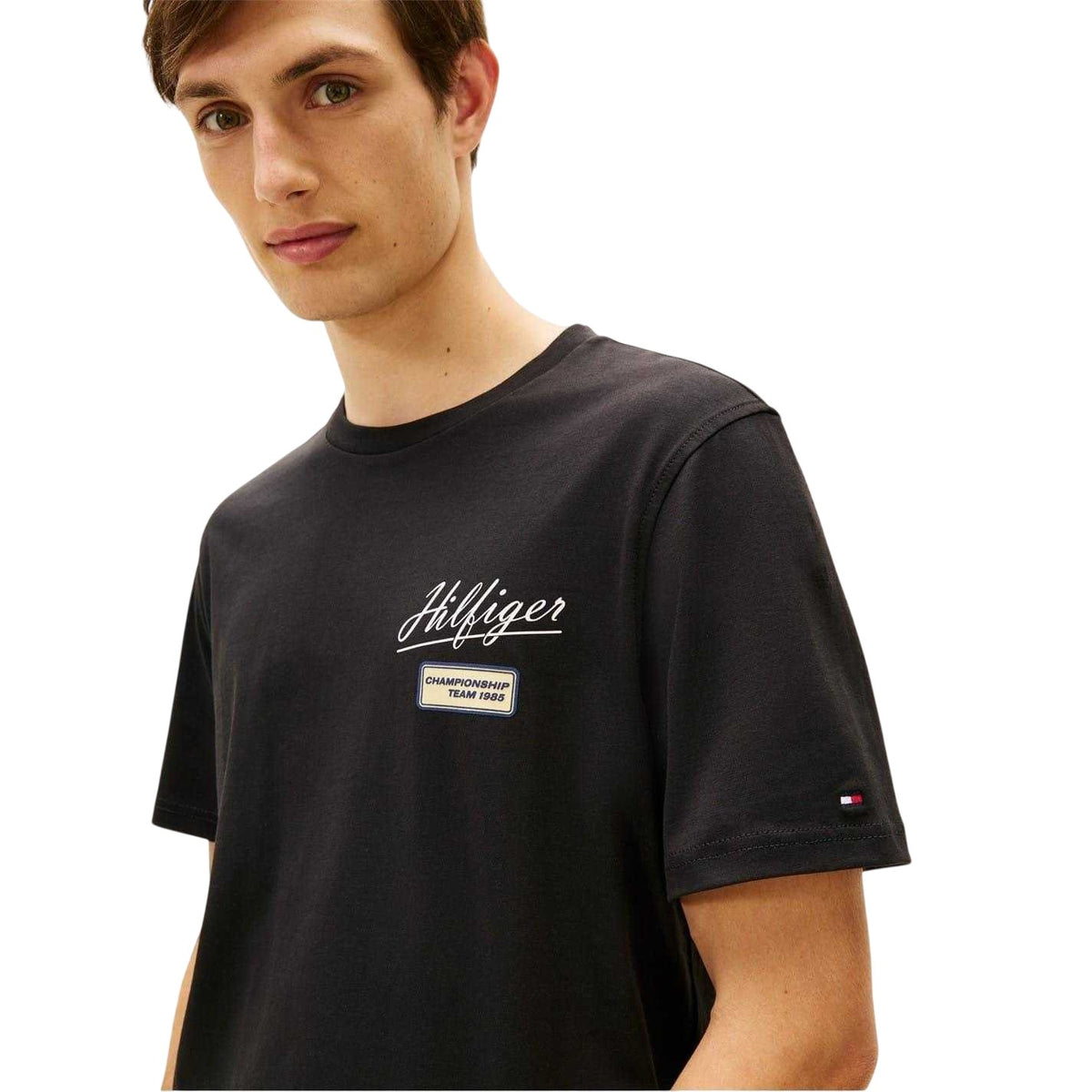 Black - Side - Tommy Hilfiger Mens Modern Crew Neck T-Shirt