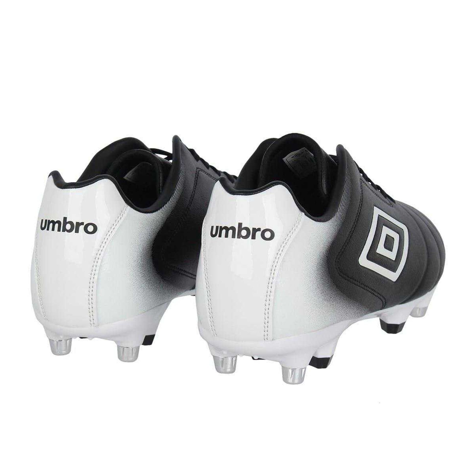 Black-White - Back - Umbro Unisex Adult Calcio Black and White Soft Ground Football Boots