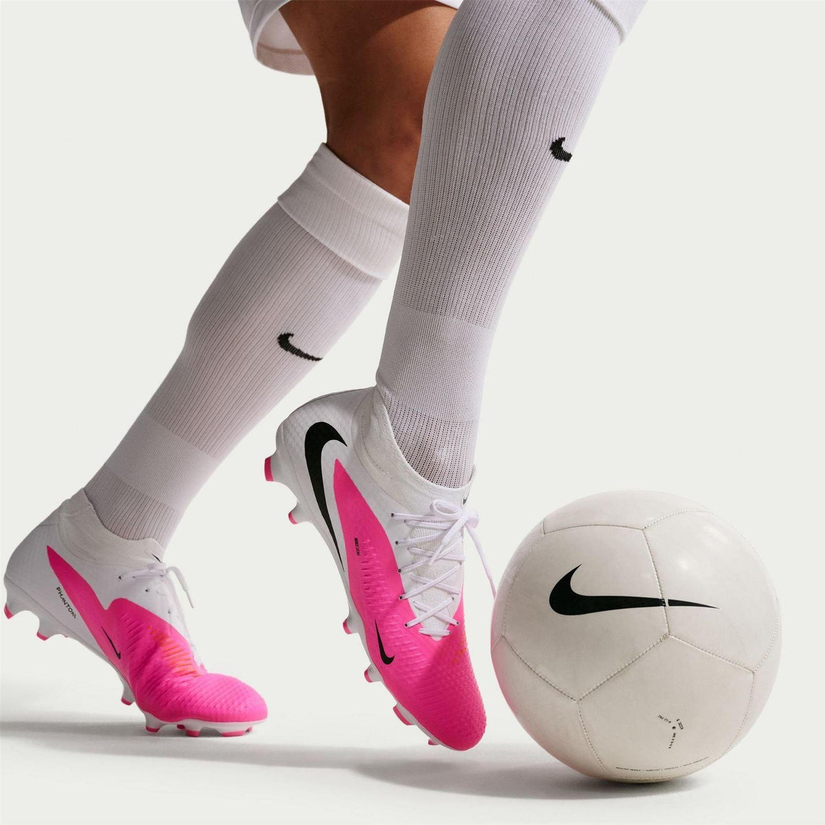 Light - Lifestyle - Nike Mens Phantom 6 Academy Firm Ground Football Boots