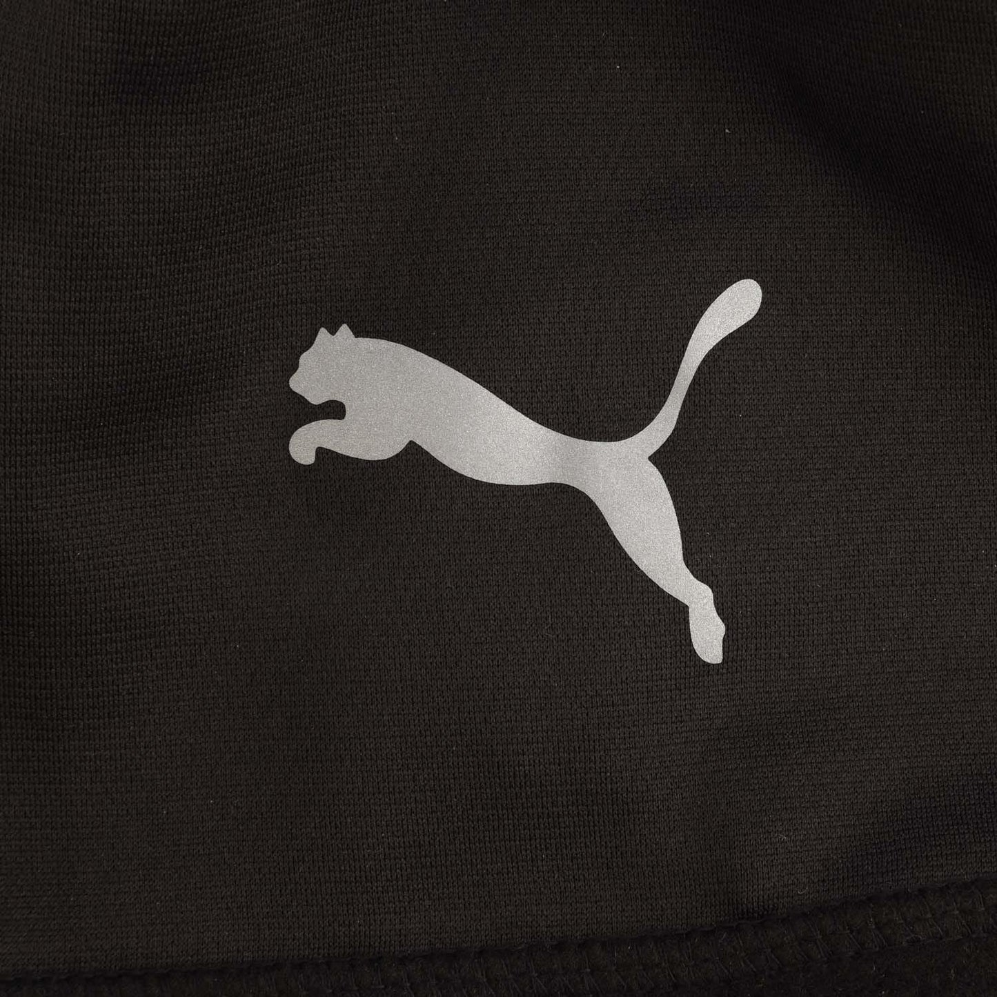 Black - Lifestyle - Puma Logo Running Beanie