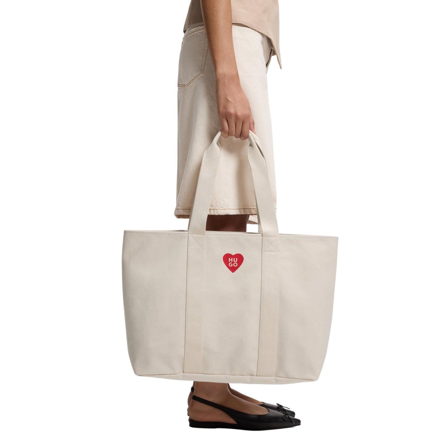 White - Lifestyle - Hugo Becky Heart Canvas Everyday Tote Bag