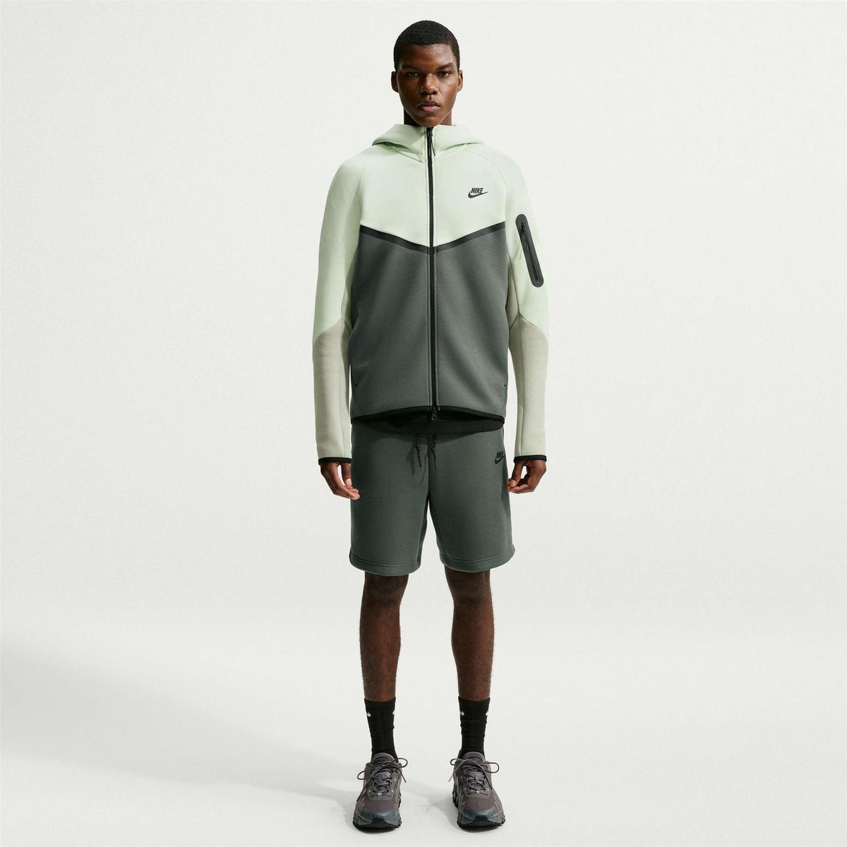 Camo Green-Jade Green - Lifestyle - Nike Mens Tech Chevron Full Zip Hoodie