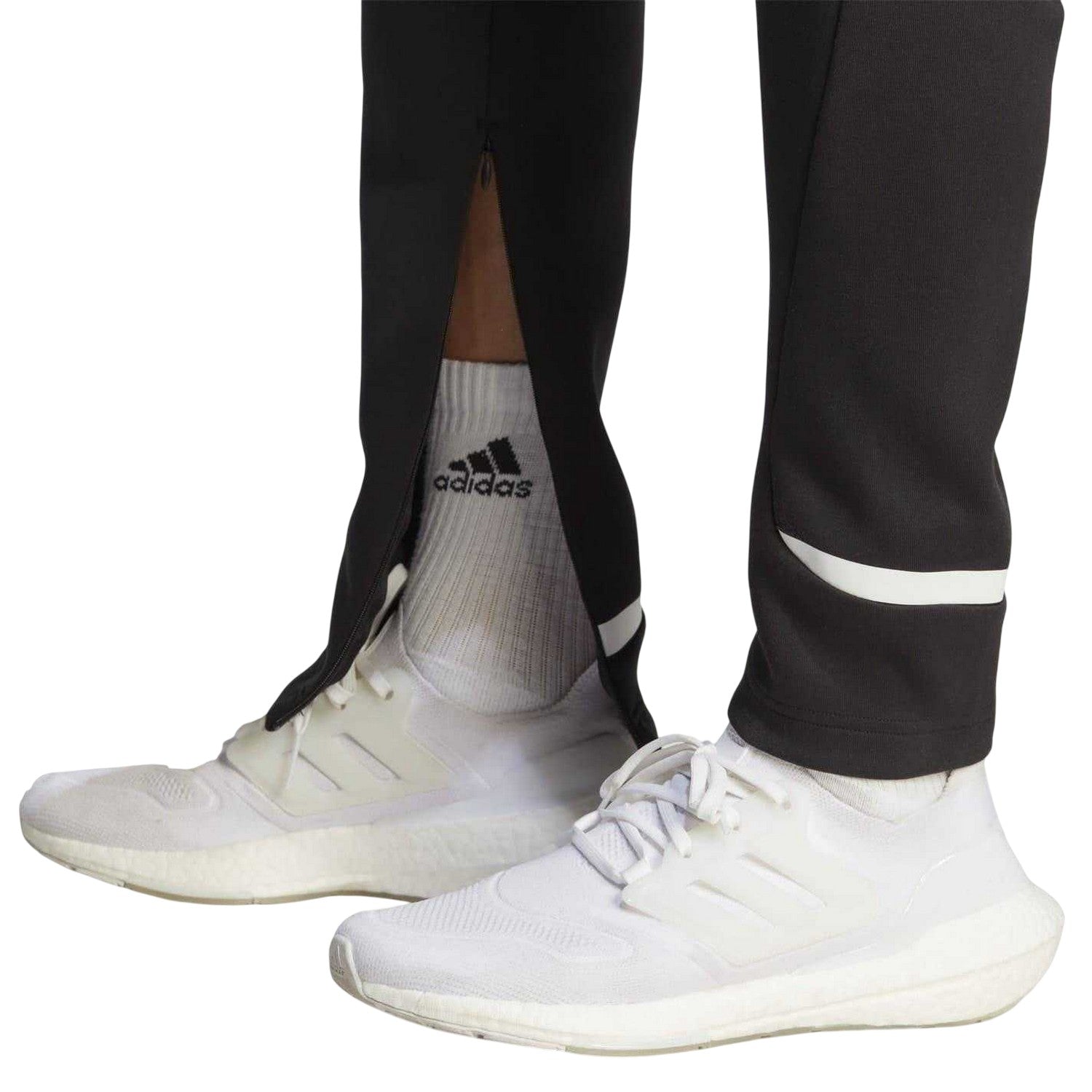 Black - Lifestyle - Adidas Mens Gameday 2023 2024 Juventus FC Tracksuit Bottoms