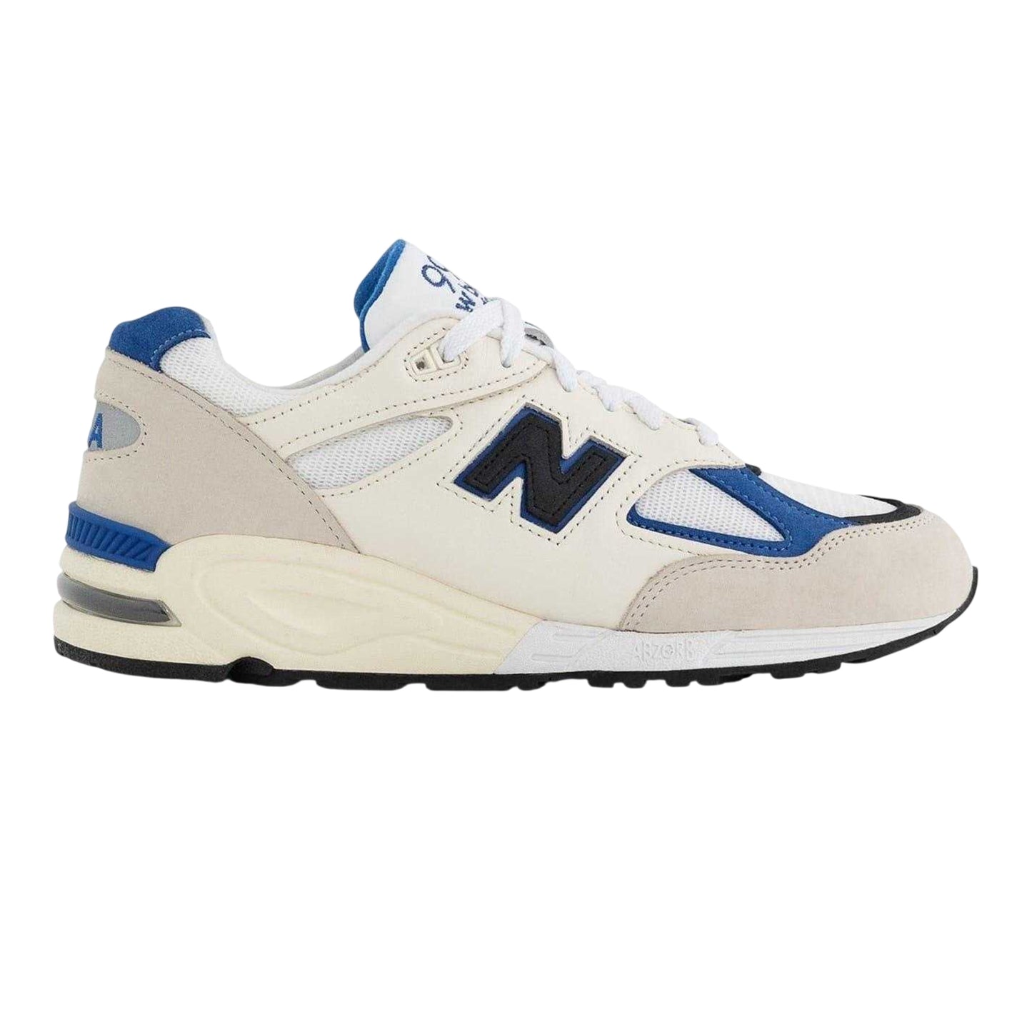 White - Front - New Balance Womens-Ladies x Teddy Santis 990 V2 Suede Running Trainers