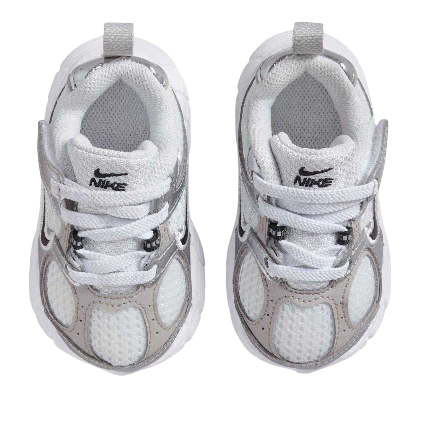 White-Black-Grey - Lifestyle - Nike Baby V5 Lace Up Running Trainers