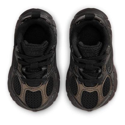 Triple Black - Pack Shot - Nike Baby V5 Lace Up Running Trainers