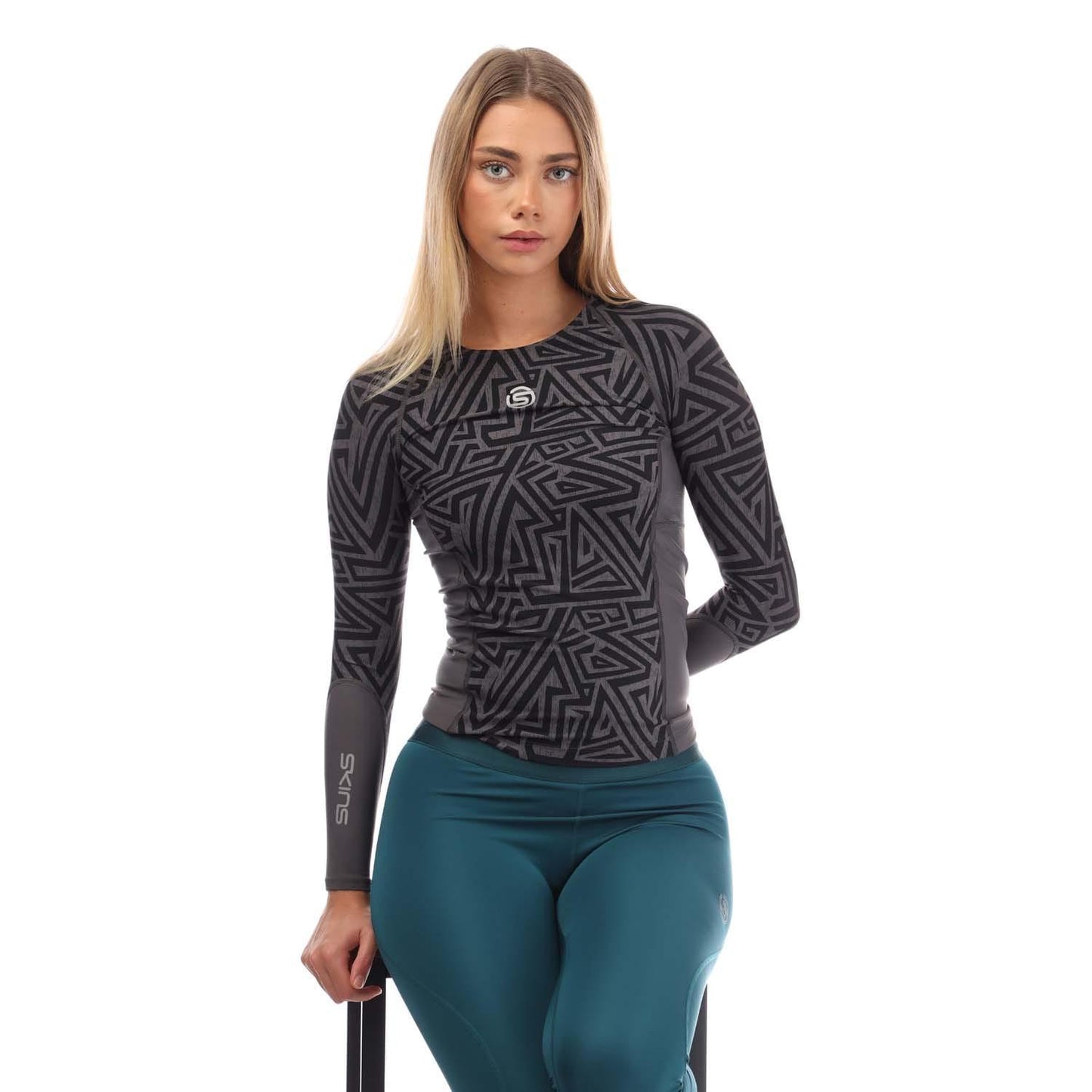 Charcoal - Lifestyle - Skins Womens-Ladies Series-3 Long-Sleeved Top